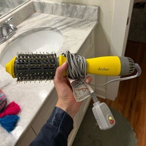 The Double Shot Oval Blow-Dryer Brush